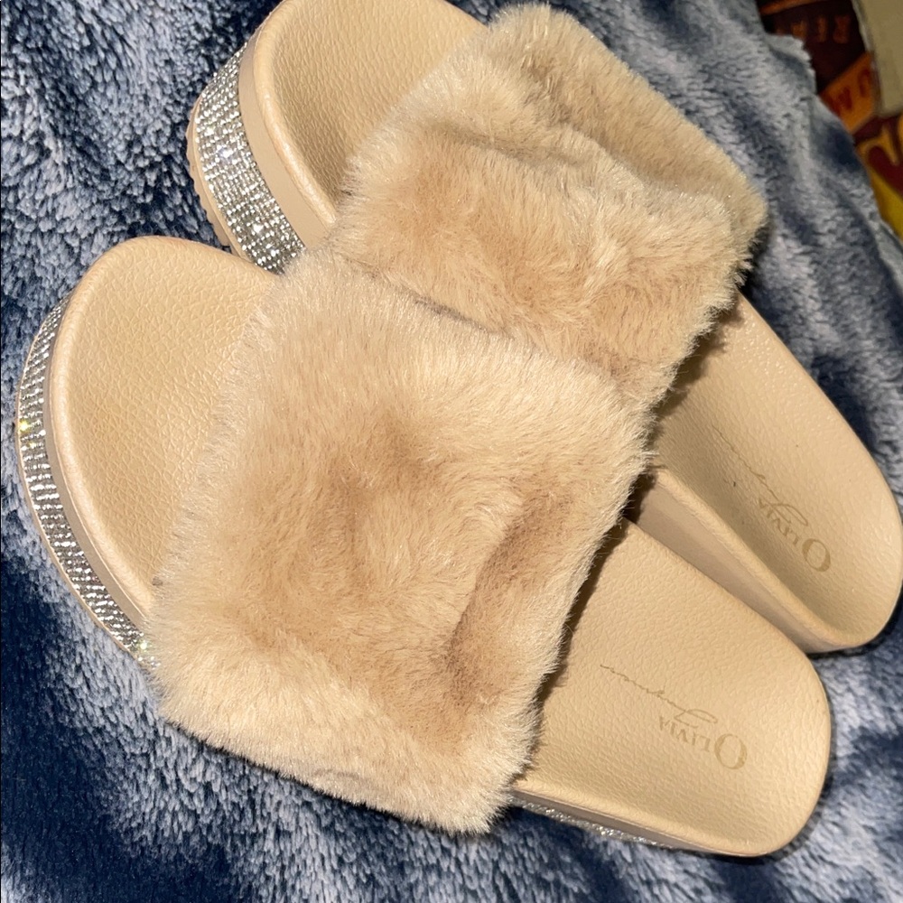 Beige Fur Slippers with Rhinestone Trim